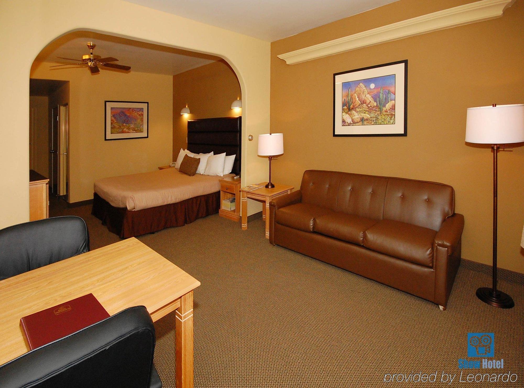 Quality Inn & Suites Phoenix Nw - Sun City Youngtown Kamer foto